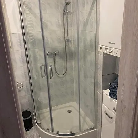 شقة Apartament Przy Rynku Kambar بوليسلافيتش